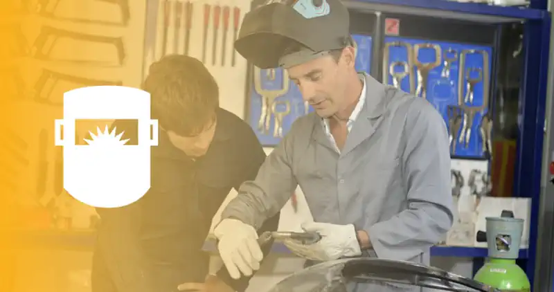 welding apprentice welding